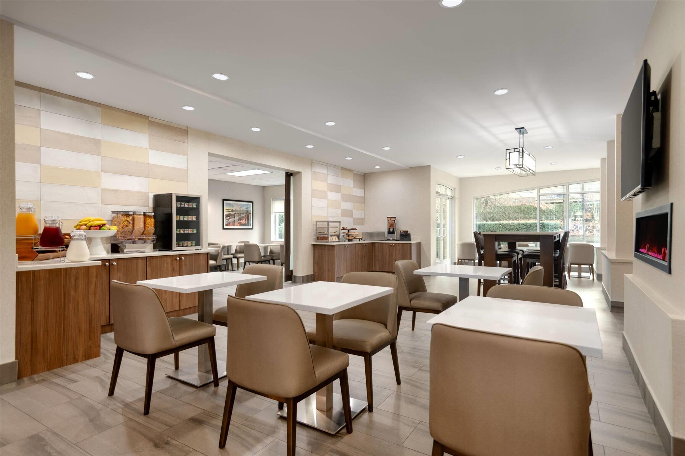 La Quinta Inn Vancouver Airport 50/65