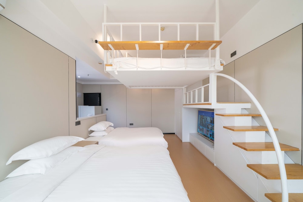 Shanghai Qidian Apartment The Bund 7/50