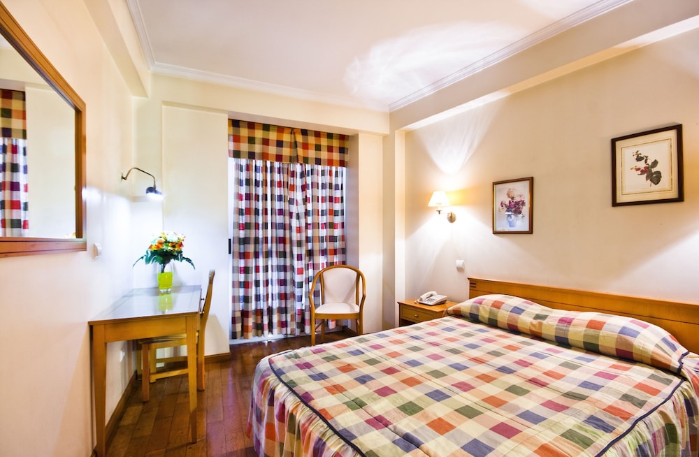 Hotel Residencial Colombo 20/50