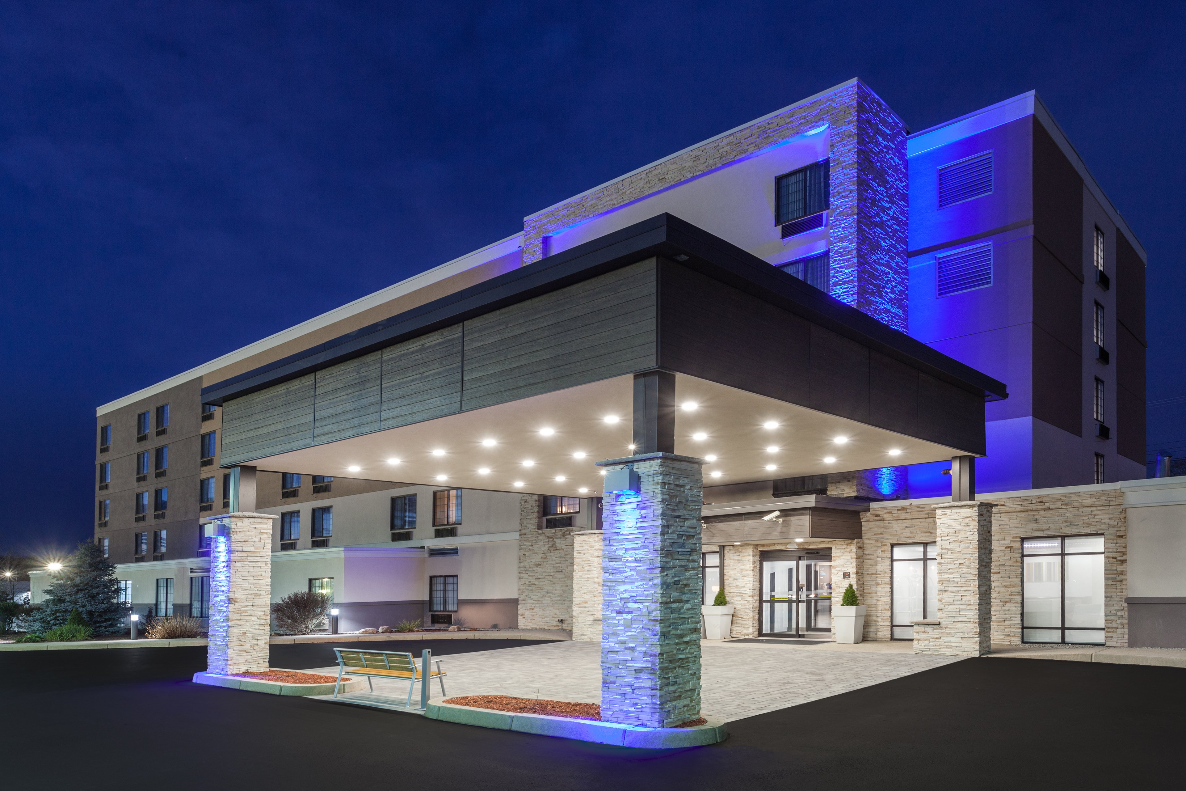 Holiday Inn Express Hotel And Suites Providence Woonsocket 2/56