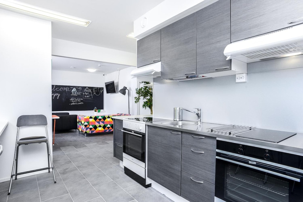 FORENOM HOSTEL VANTAA AVIAPOLIS 26/27
