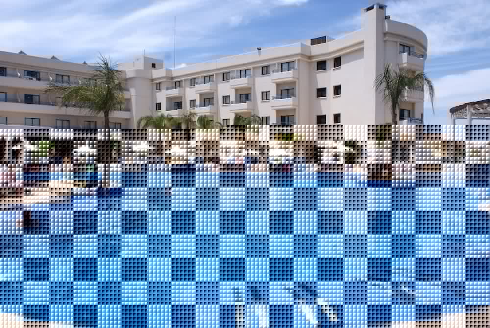 Sunrise Oasis Hotel & Waterpark 44/50