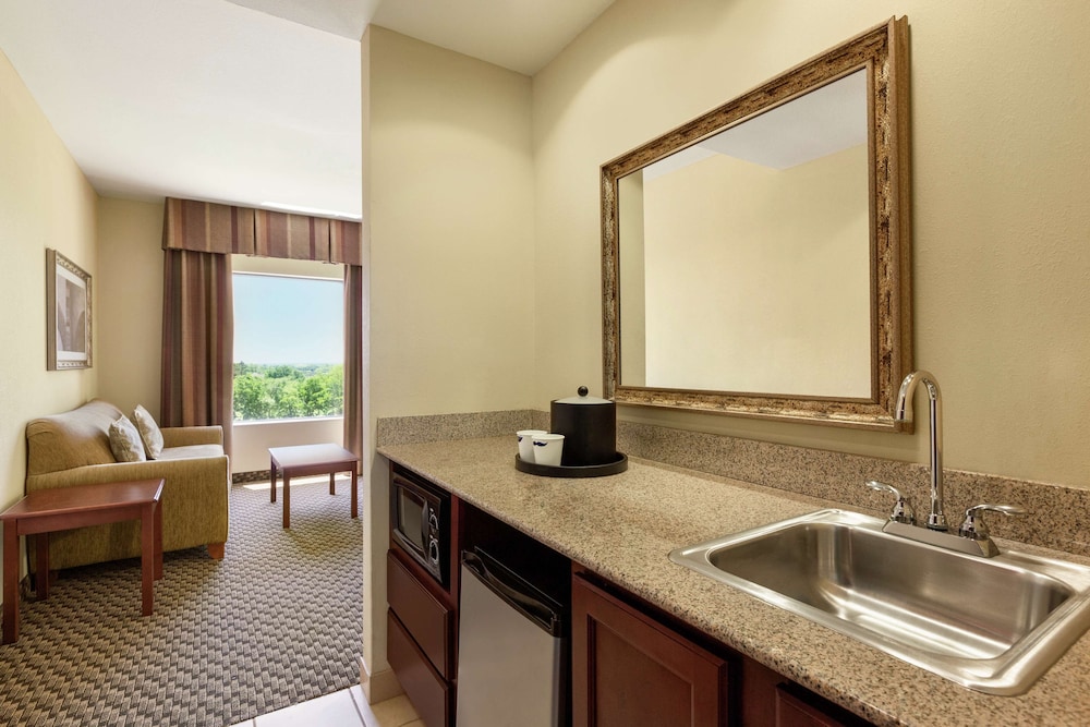 Hampton Inn Duncan 25/50