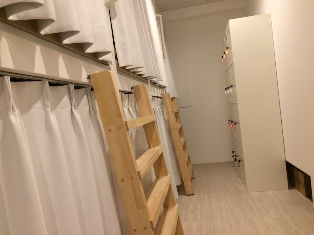 Bnb+ Costelun Akiba - Hostel Caters To Adult Female Only 36/50