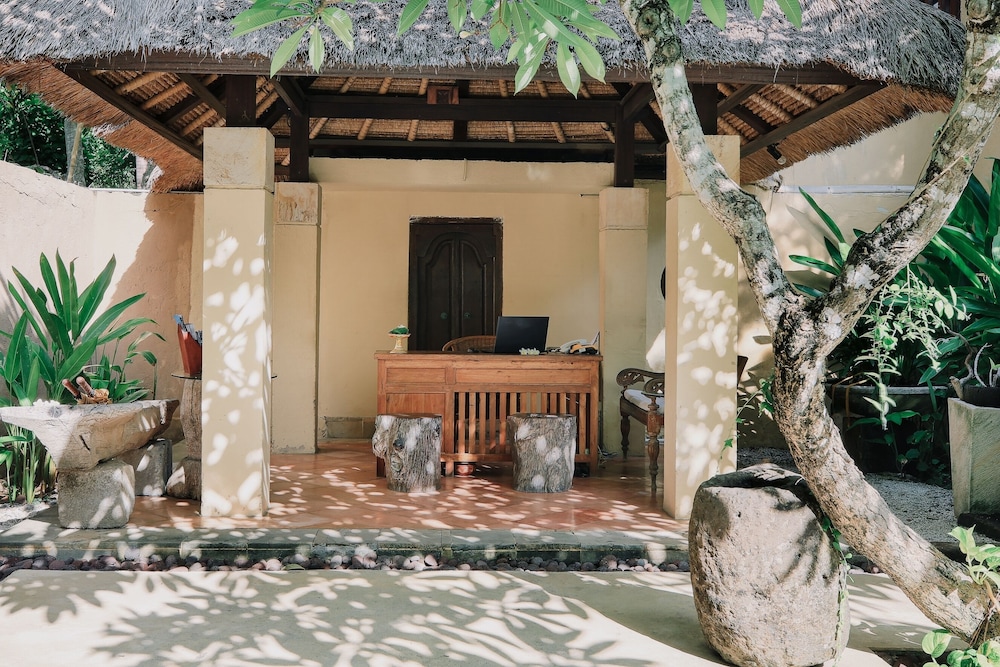 Visakha Sanur 41/50