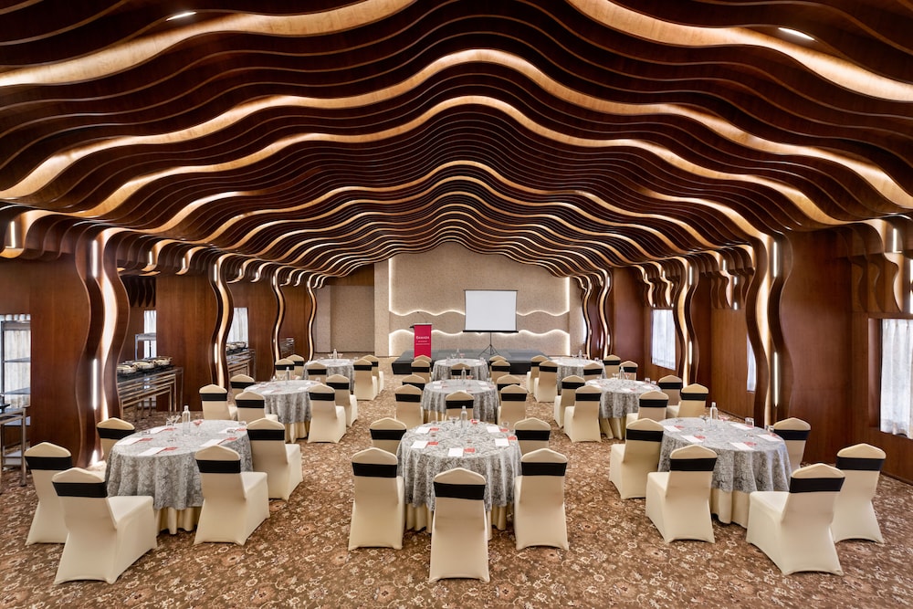 Ramada by Wyndham Gangtok Hotel & Casino Golden 44/50