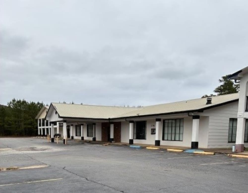 Budget Inn Talladega 5/61