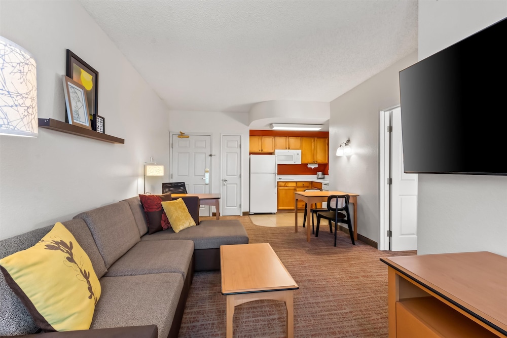 Sonesta ES Suites Goodyear 31/58