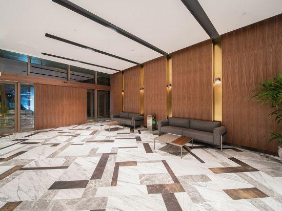 Weide Hotel (Nantong Harmony City) 25/26
