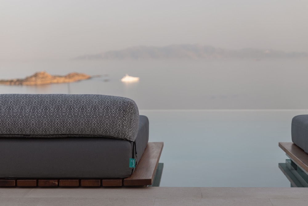 Calma Suites Mykonos 37/42