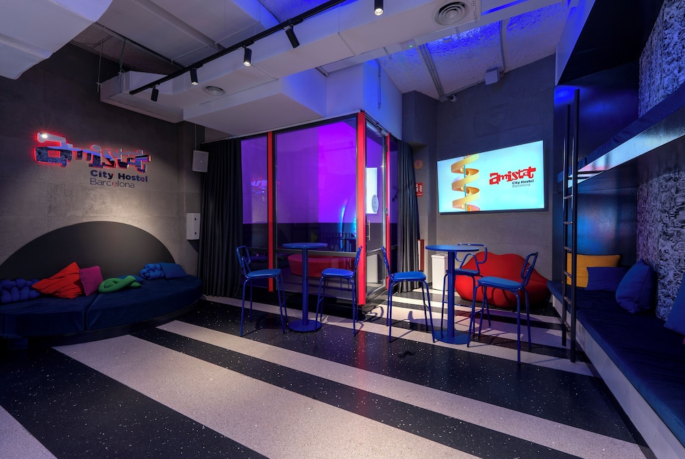 Amistat City Hostel Barcelona 32/50