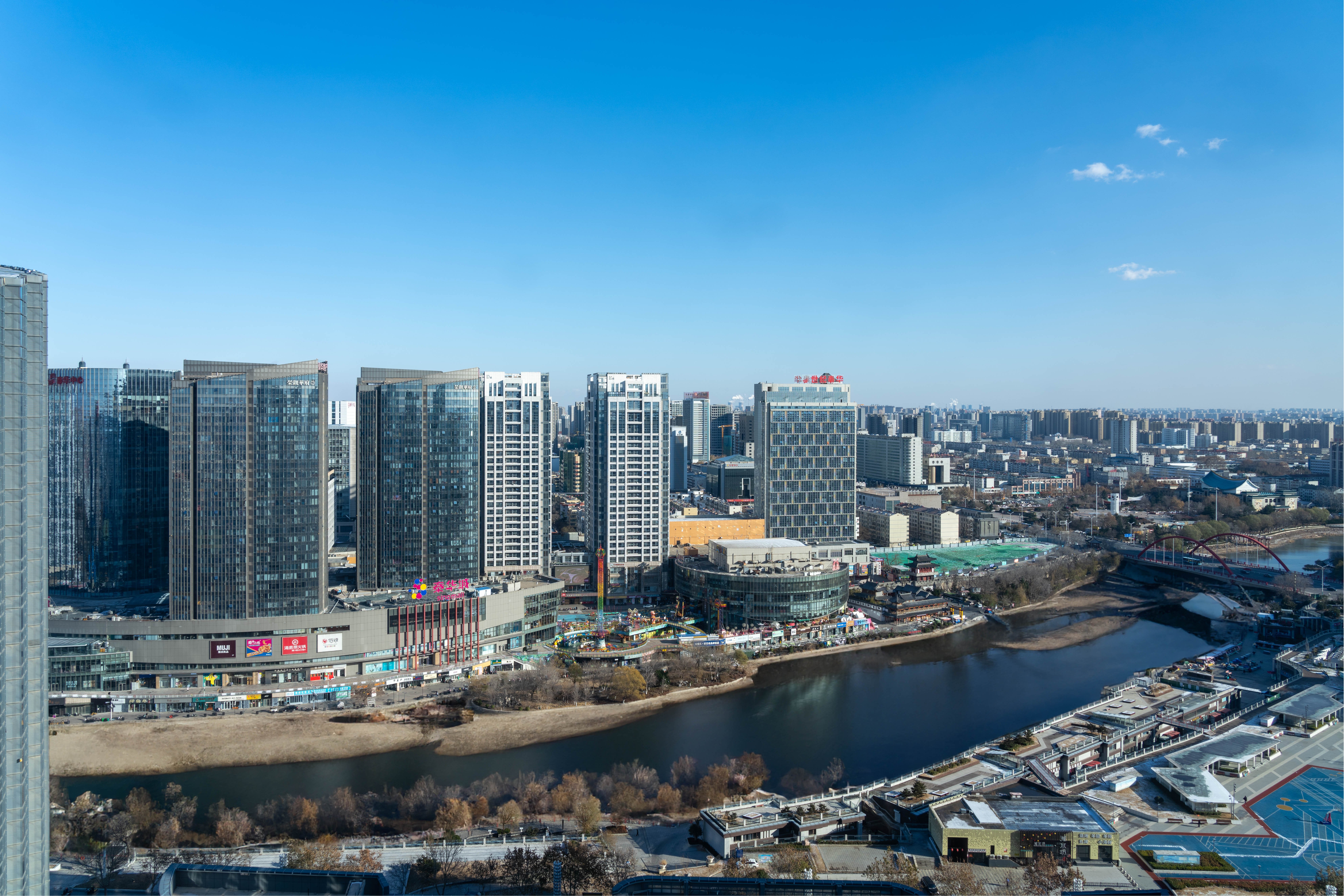 Holiday Inn Express Weifang City Center 46/52