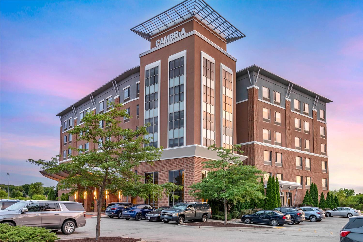 Cambria Hotel Madison East 40/41