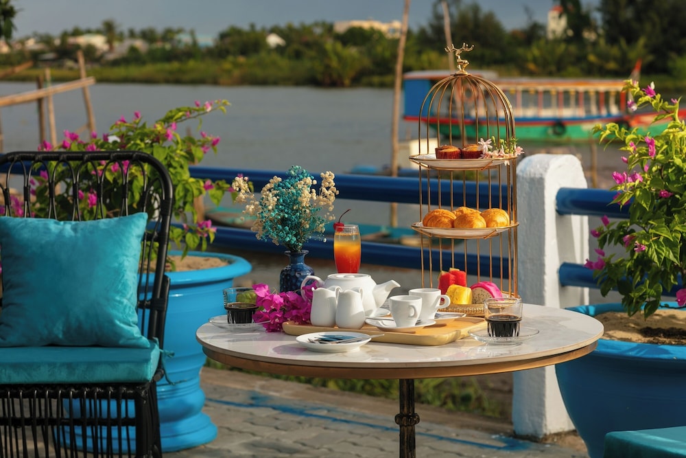 Silk River Hoi An Hotel & Spa 34/49