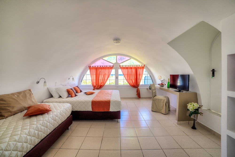 VILLA OLYMPIA 43/68
