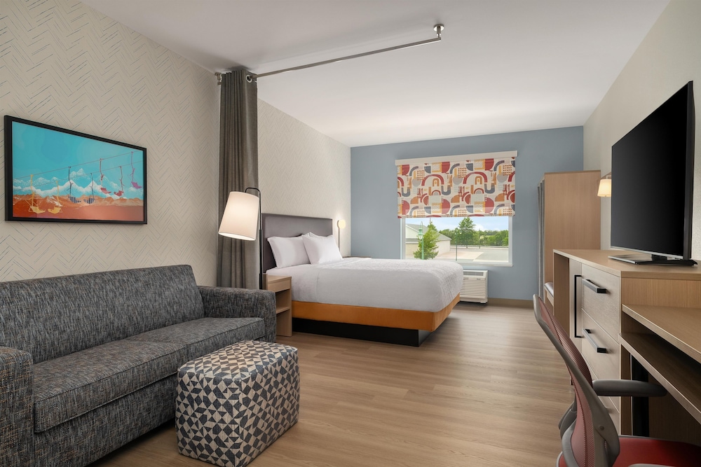 Home2 Suites by Hilton Hazleton 11/43