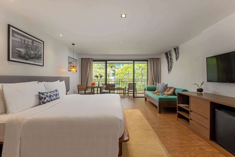 Outrigger Khao Lak Beach Resort 17/50