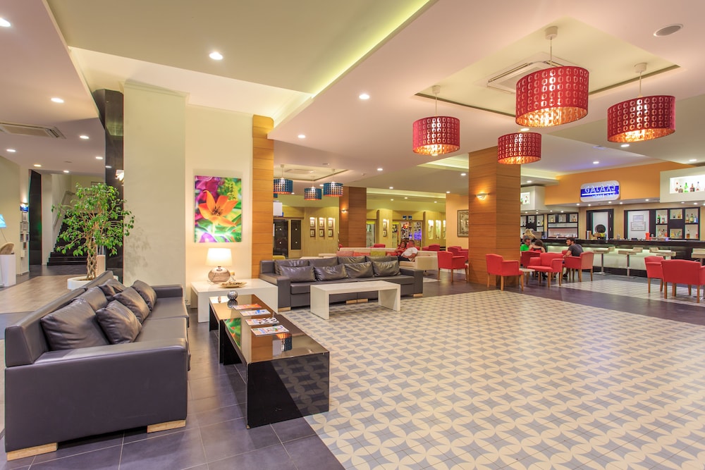 Orka Sunlife Hotel Resort Aquapark 63/83