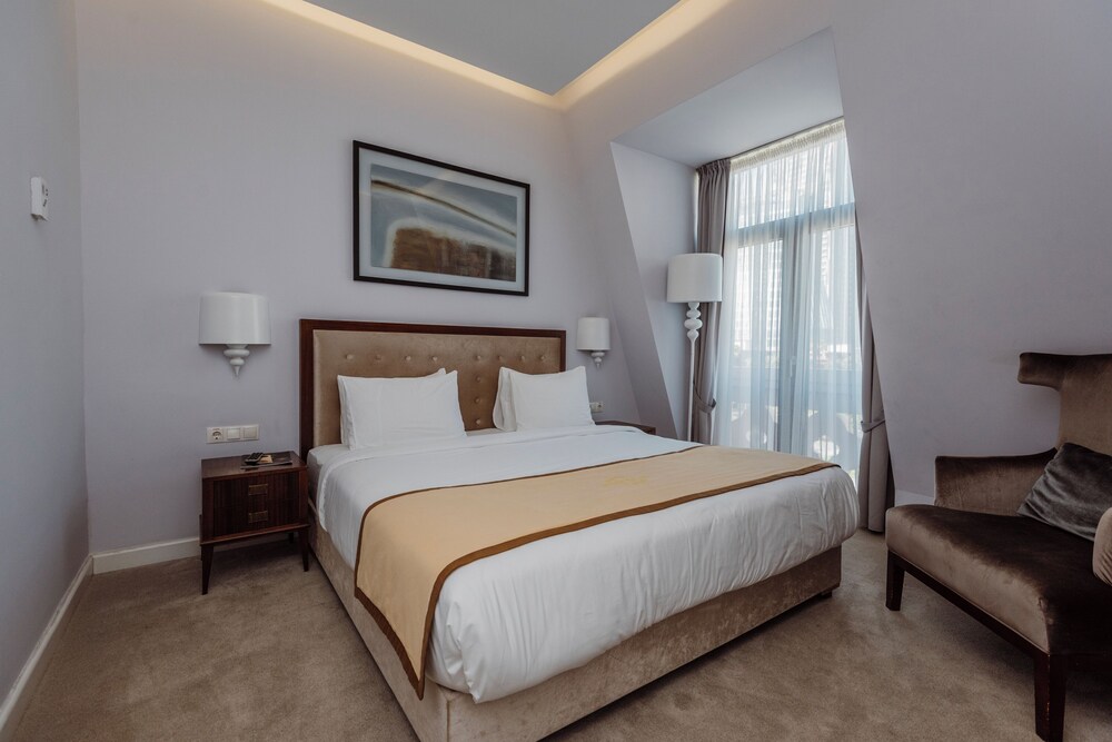 Golden Palace Batumi Hotel & Casino 11/50