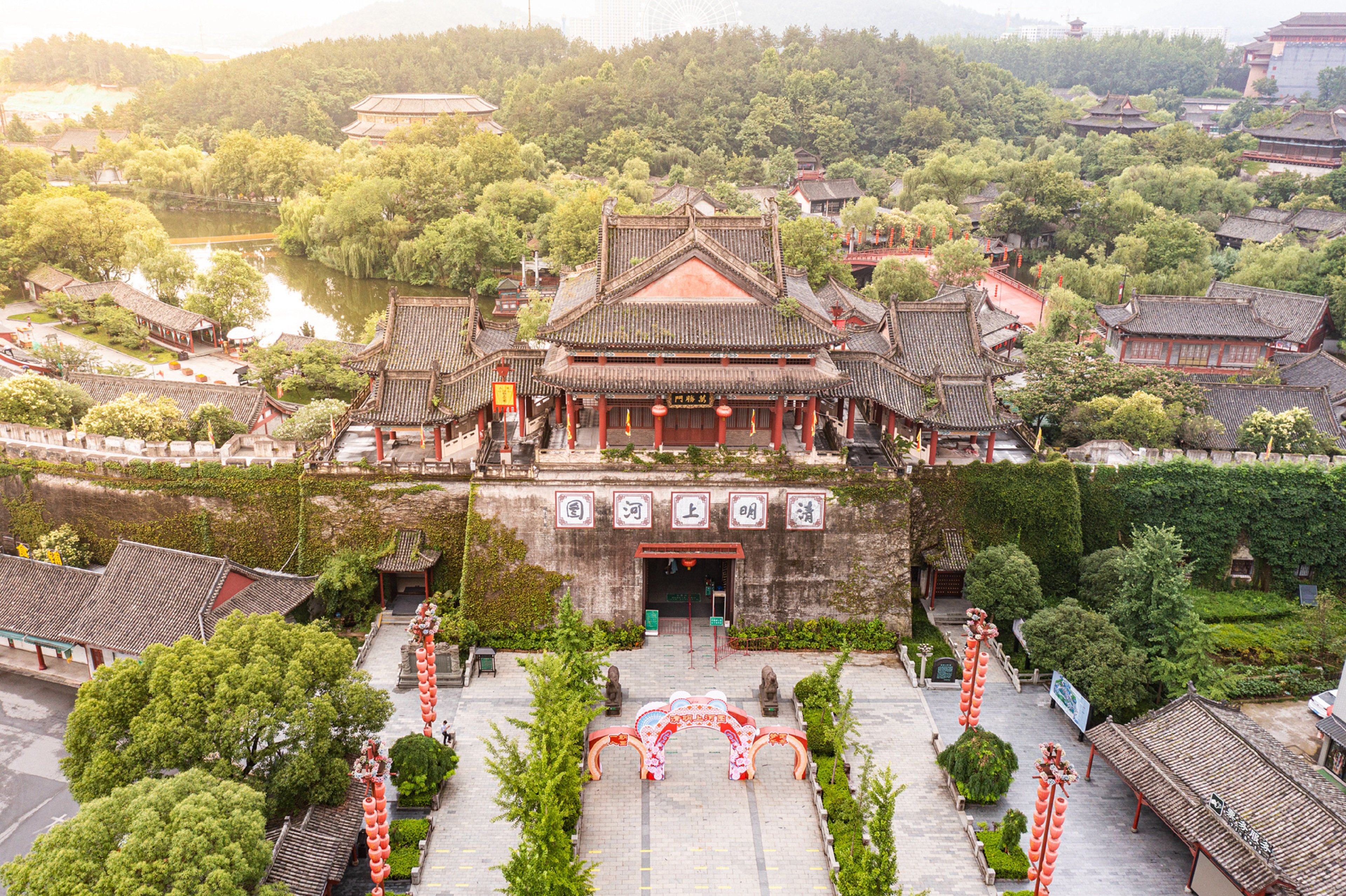 HOLIDAY INN EXPRESS Dongyang Hengdian 6/52