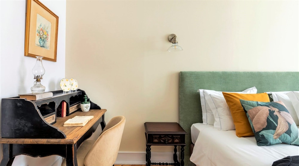 Room, Twin Beds, LeL Madalena GuestHouse 10/10