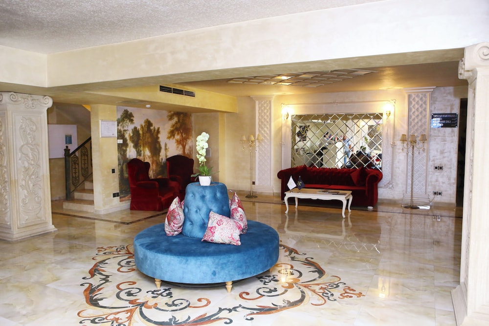 Deluxe Hotel Ganja 7/55