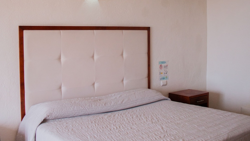 Hotel Istirincha 4/42
