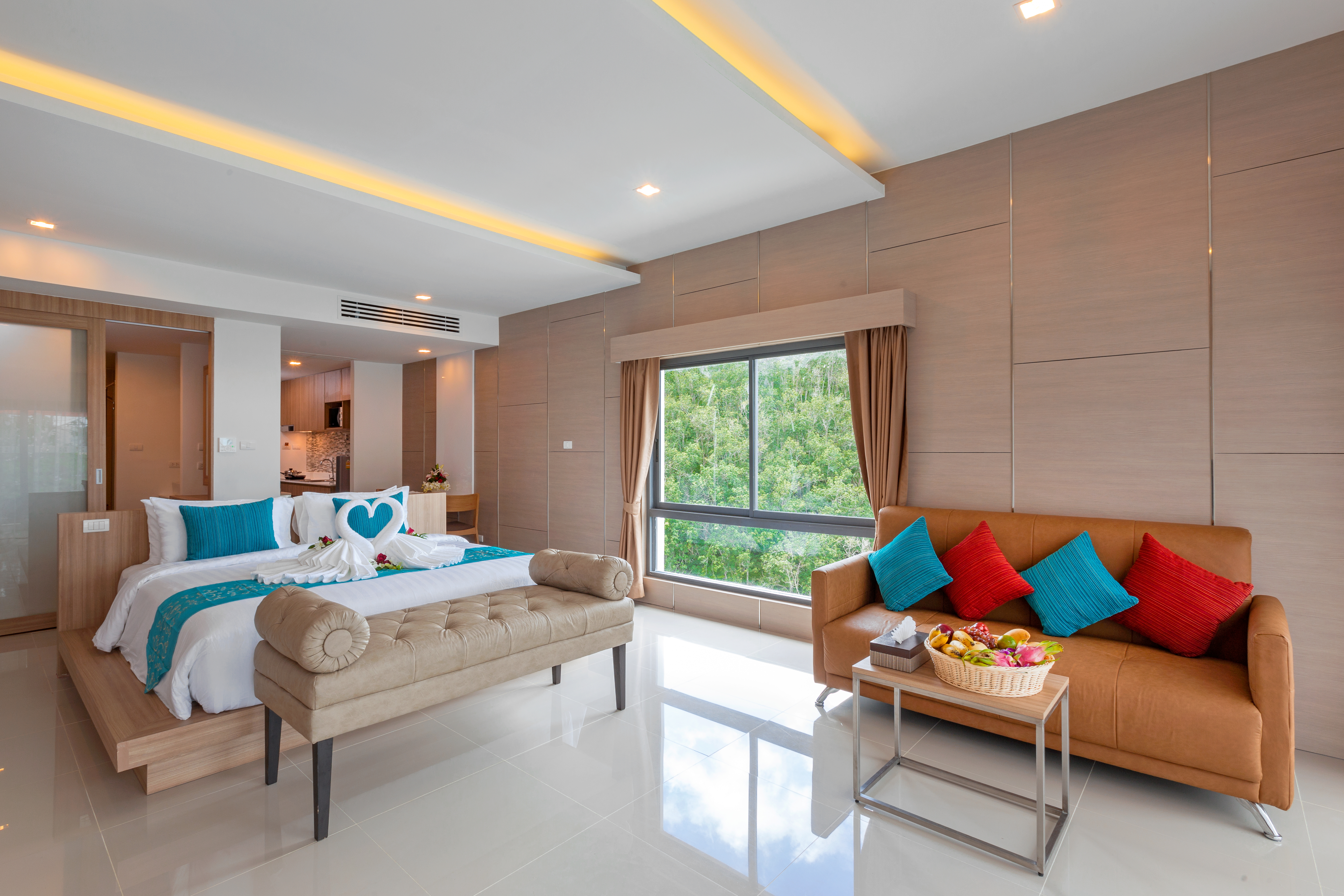 Premier Suite Pool Access