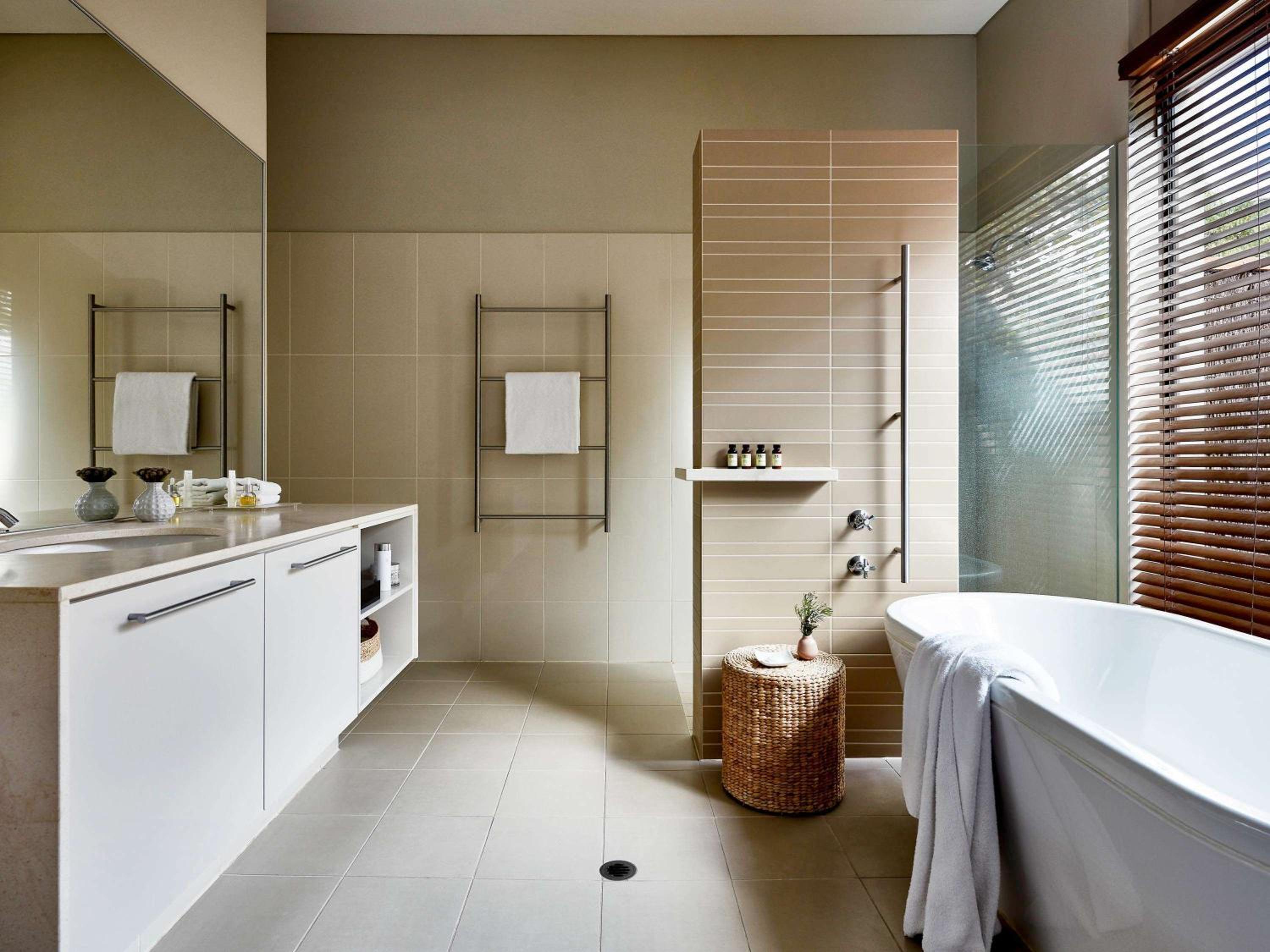 1 Bedroom, Villa, Lake View, Pullman Bunker Bay Resort Margaret River Region 4/4