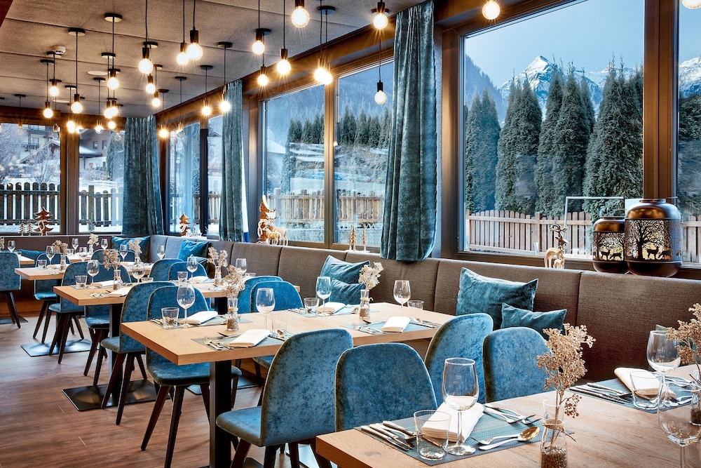 Hotel Sonnblick 33/50