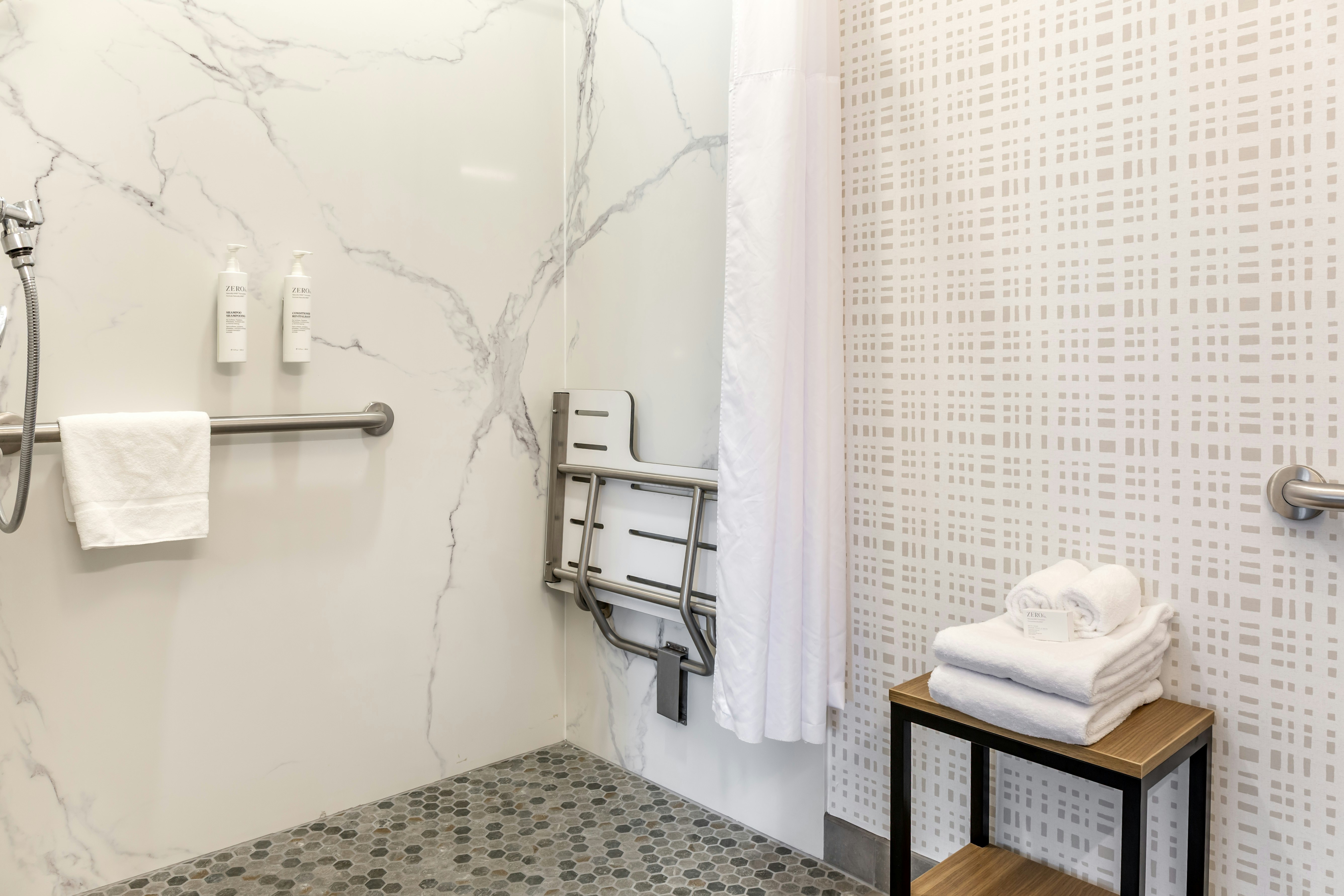 استوديو بسريرين كوين لذوي الإعاقة، Hampton Inn And Suites Cincinnati Uptown University Area Oh 4/4