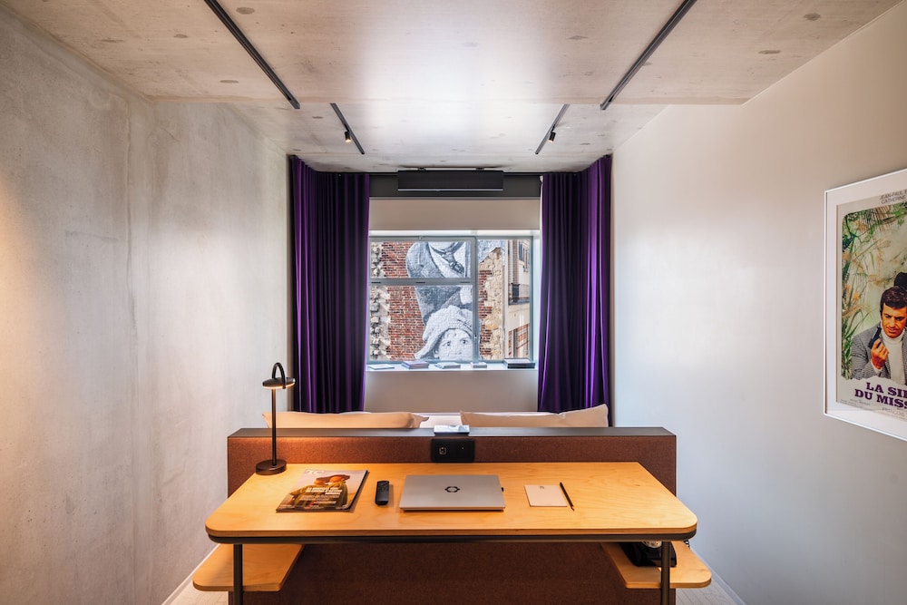 mk2 Hotel Paradiso Nation 37/46