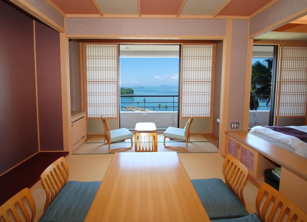 HOTEL ALEGRIA GARDENS AMAKUSA 13/39