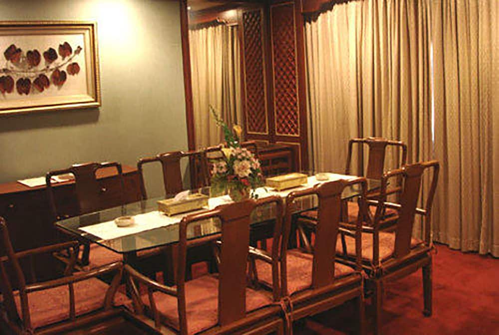 The Regency Hotel Hatyai 42/50