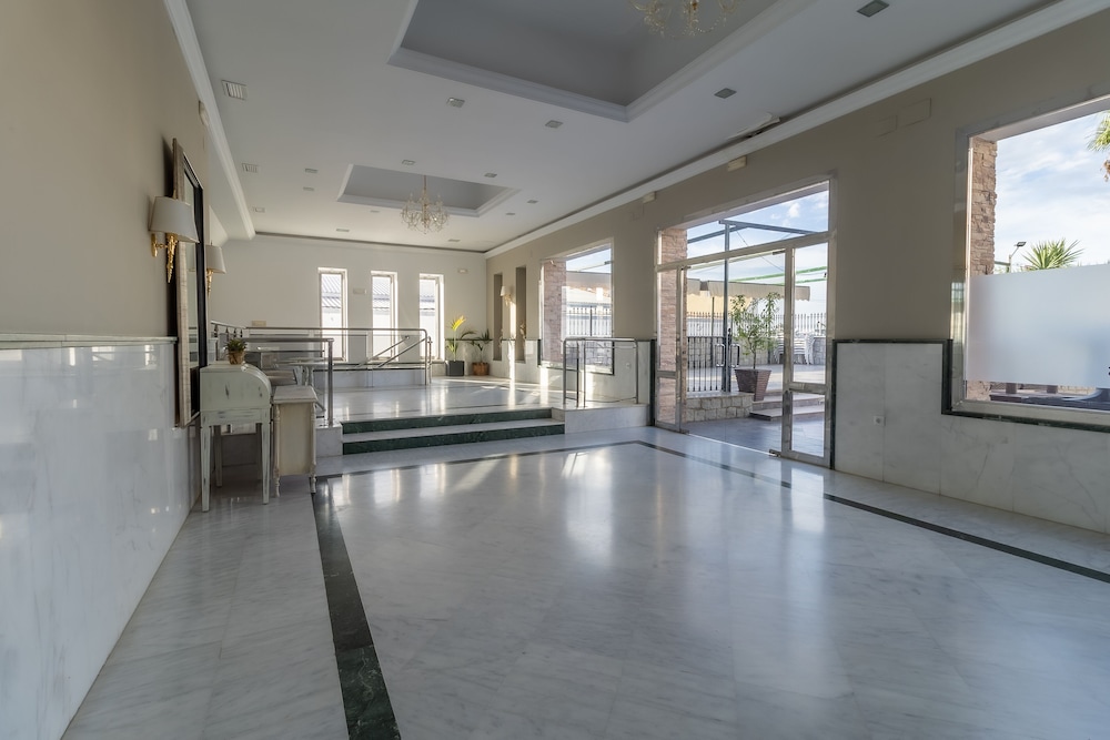 Hotel Kika 24/50