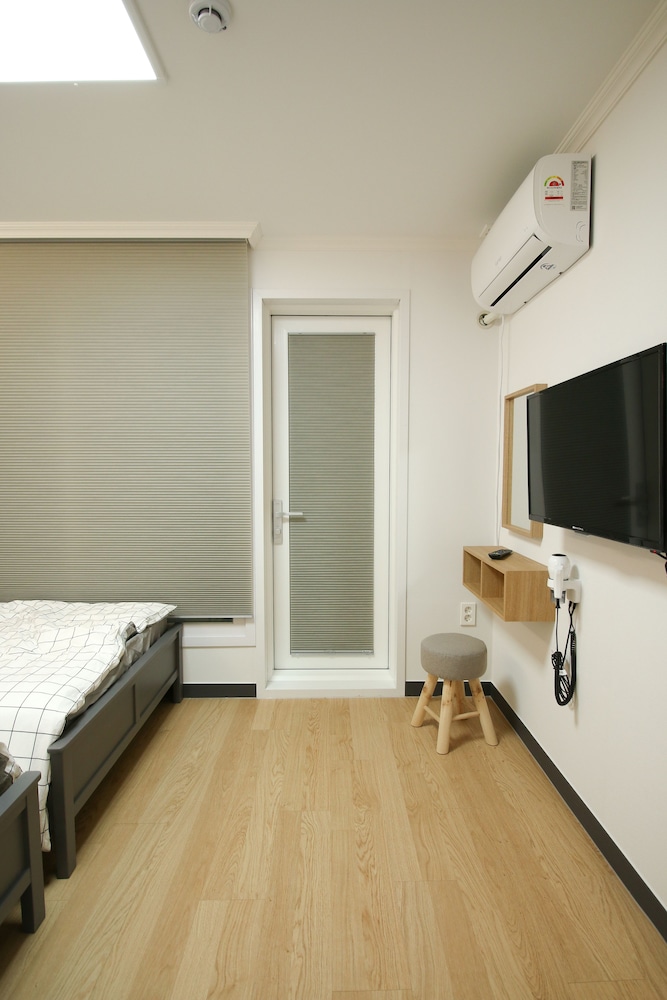 Heima Guesthouse Hongdae 13/26