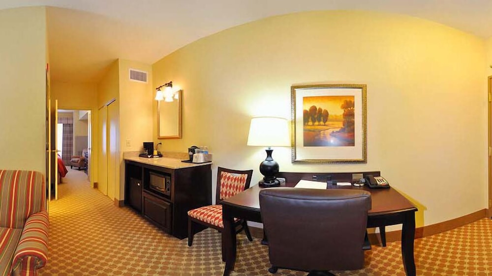 Country Inn & Suites by Radisson, Conway, AR 31/36