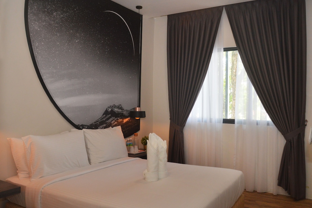 De Luna Hotel Sri Petaling 10/17