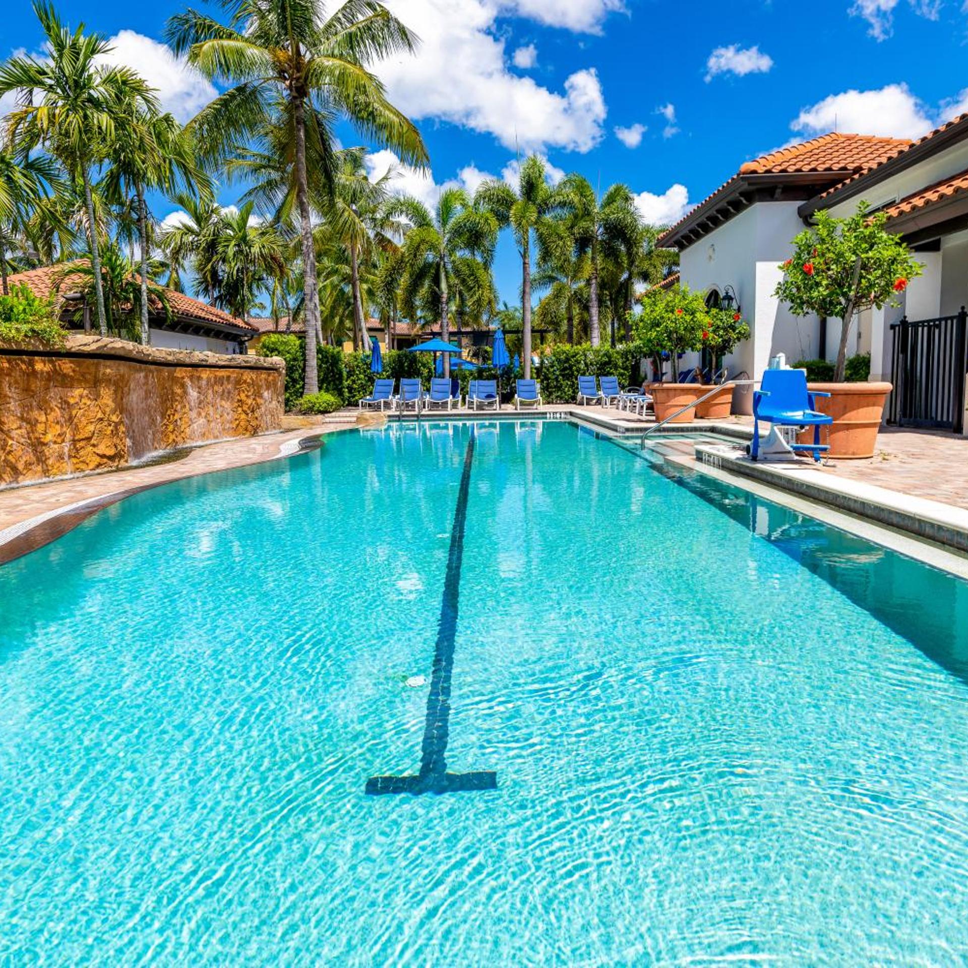 The Cottages at Naples Bay Resort 20/40