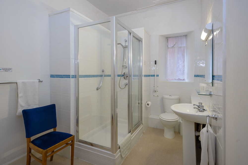 Bournemouth Sands Hotel 43/44