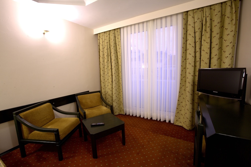 Istanbul Royal Hotel 28/44