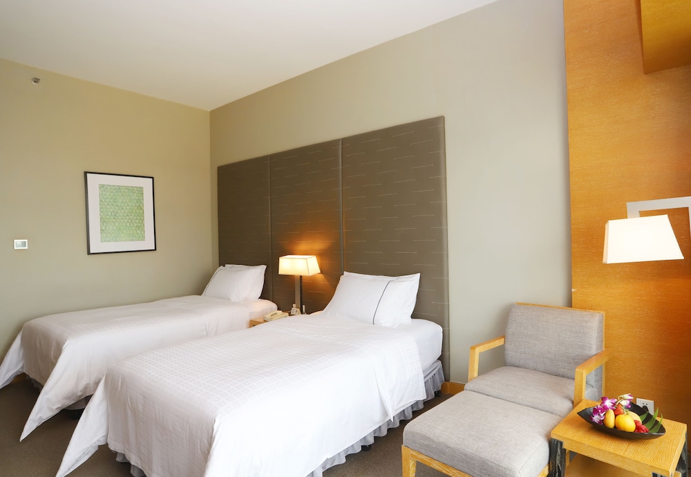 Jianguo Guangzhou Hotel 32/59