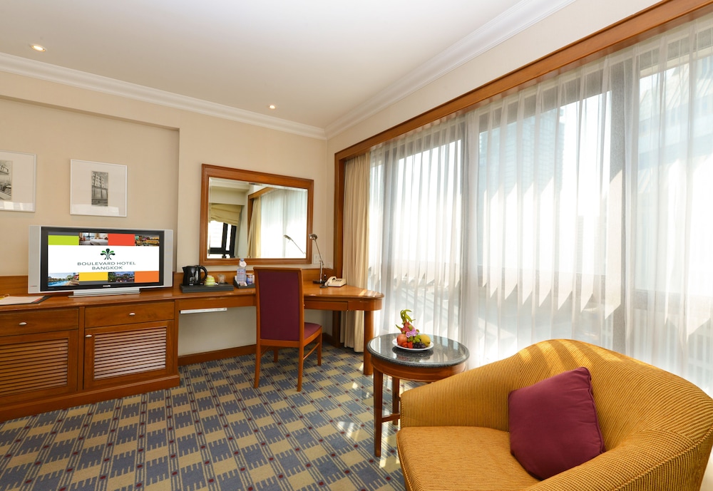 NH Bangkok Sukhumvit Boulevard 45/68