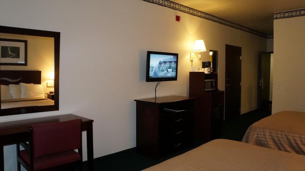The Inelle, Oakhurst Yosemite, a Tribute Portfolio Hotel 26/46