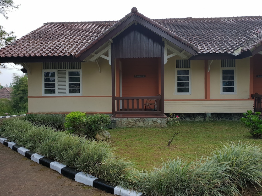Cisarua Indah Cottage 38/42