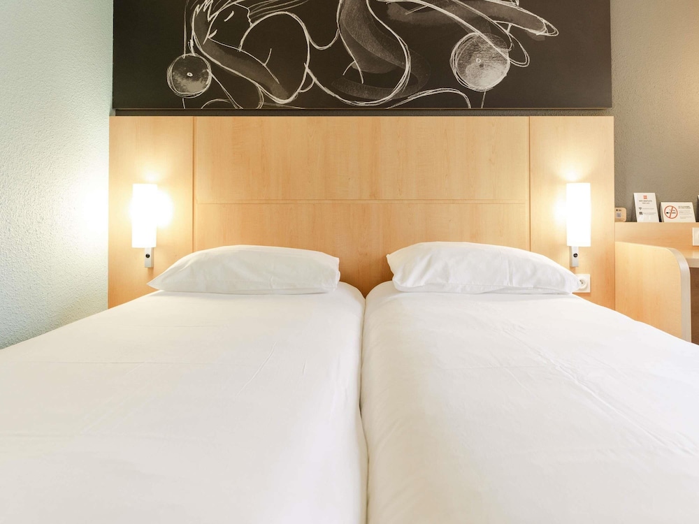Ibis Roscoff Bord De Mer 20/33