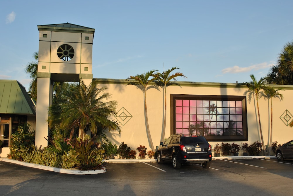 Floridian Hotel 60/71