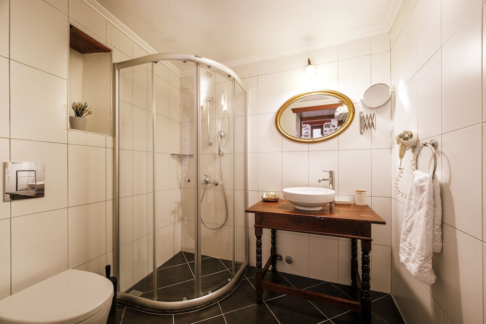 Hotel Villa Turka 47/50