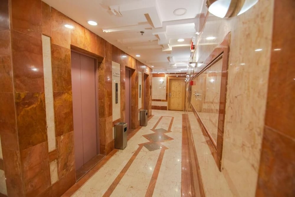 فندق سنود العزيزية(Snood Alazizyh Hotel) 26/36