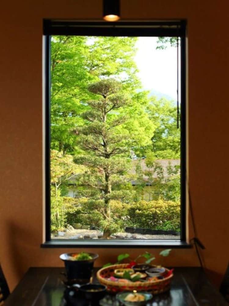 Yufuin Ryokan Seikoen 44/50